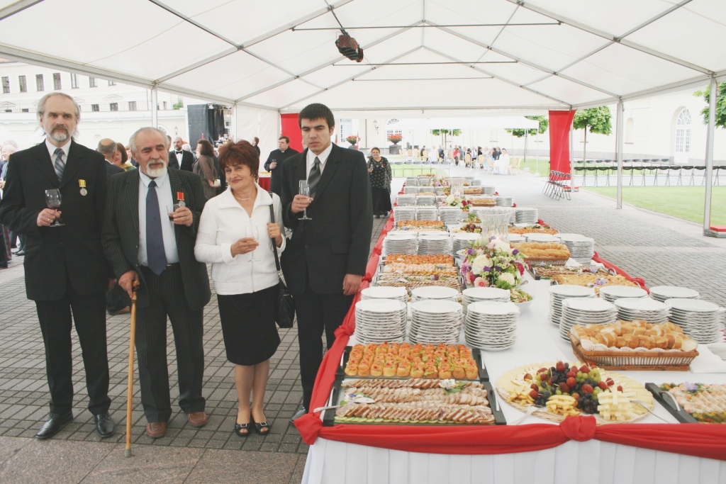 Nasza grupa na bankiecie w Paacu Prezydenckim 